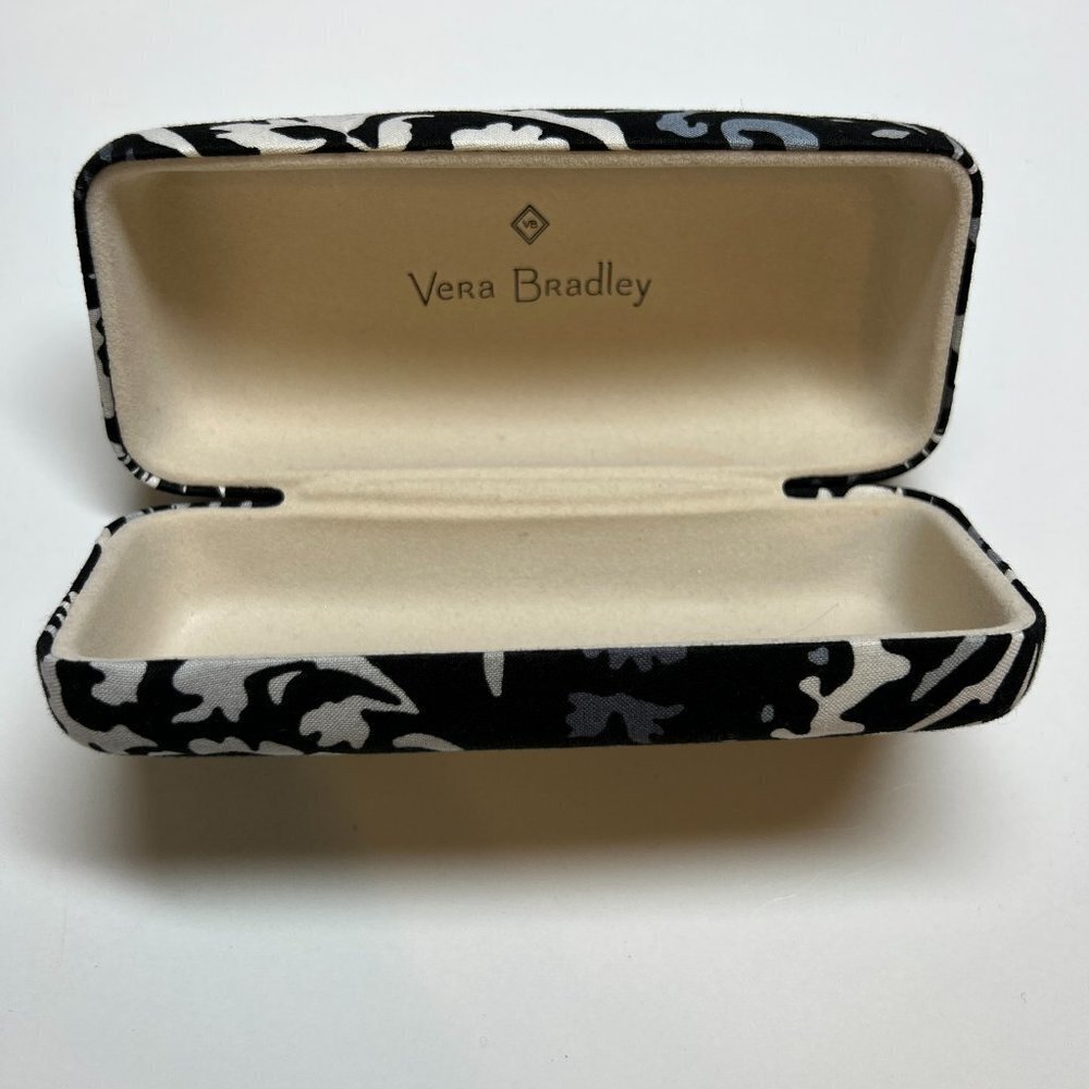 𝅺VERA Bradley Sunglass Case